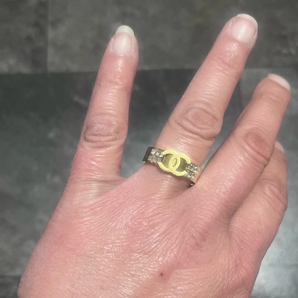 HC* New! Gold Fashion Ring with Faux Diamonds - Picture 8 of 8